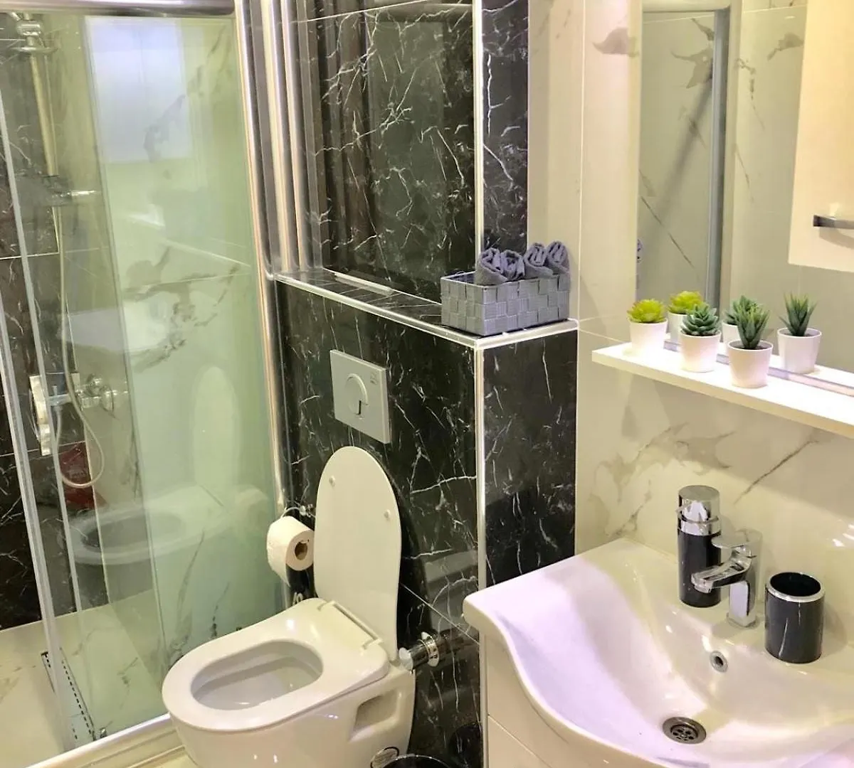 New Apartment Near The City Center & Bosphorus Istanbul